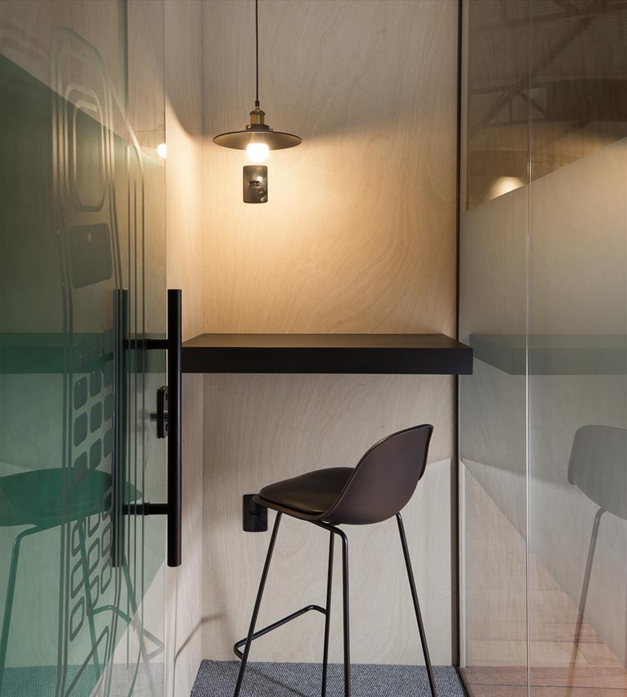 一家法布里卡工作酒吧-10