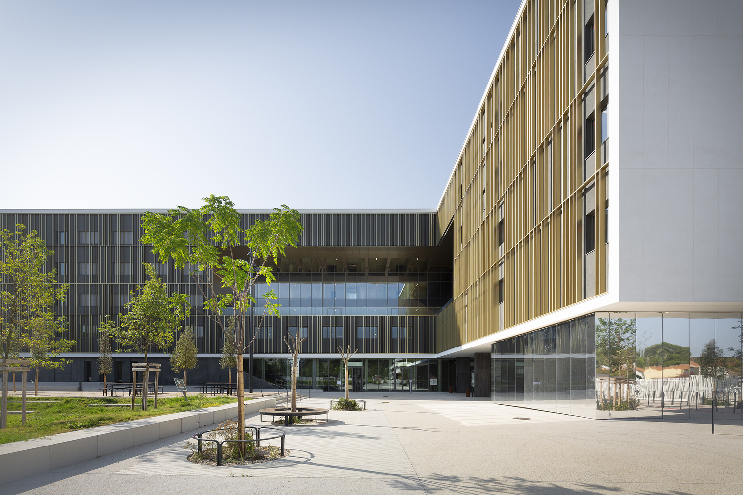 法国蒙彼利埃大学科学村丨BPA ARCHITECTURE-19