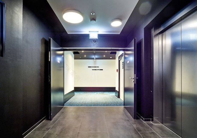 Berlin Upper West内MotelOne酒店丨德国柏林丨MotelOne自有设计团队-11