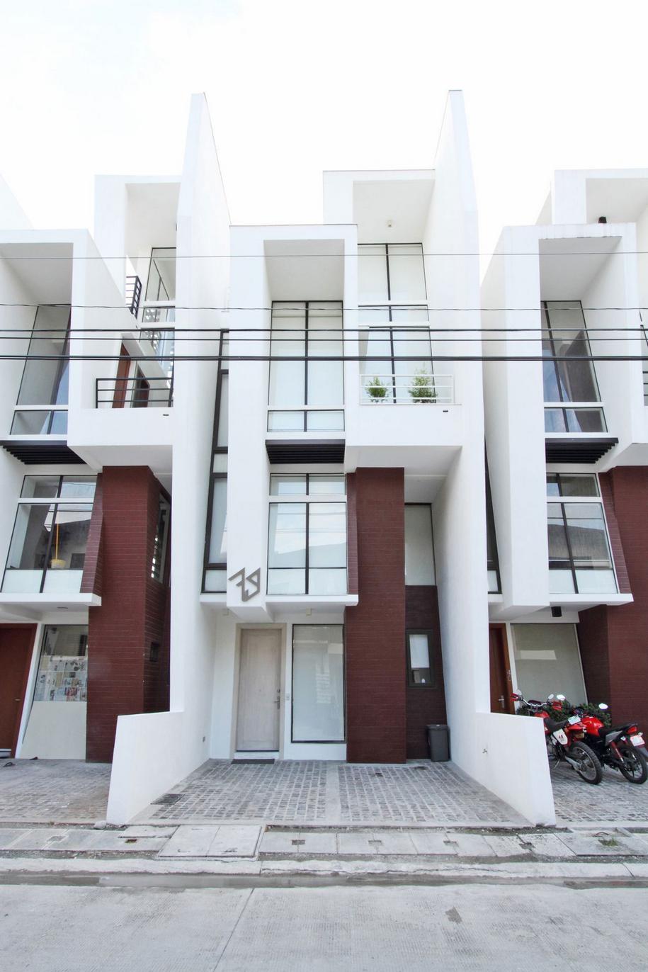 菲律宾首都现代青年联排别墅丨菲律宾马尼拉丨Buensalido Architects-5