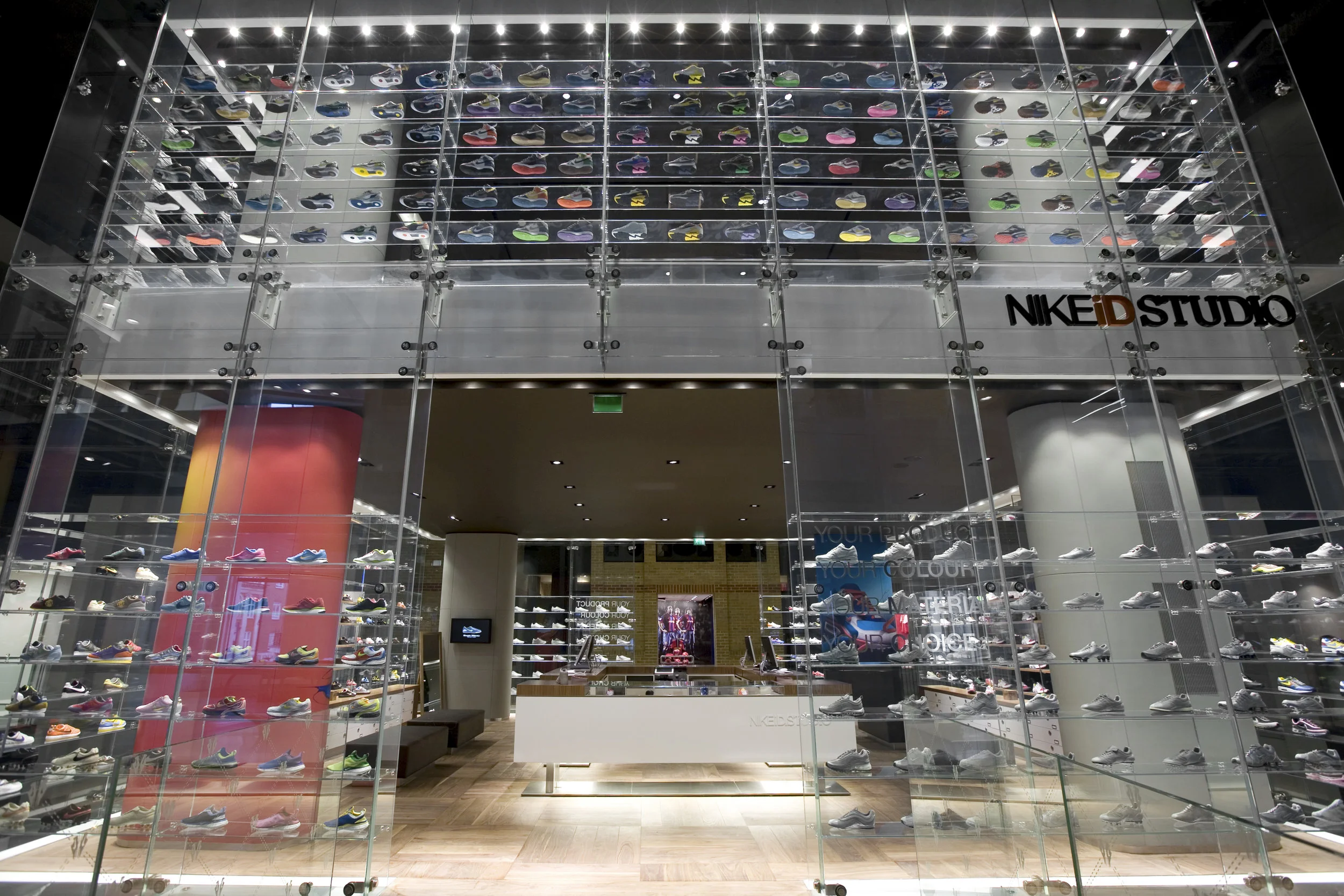 耐克个性化定制工作室丨英国伦敦-6