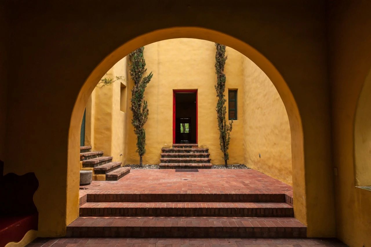 普列托洛佩斯之家丨墨西哥墨西哥城丨路易斯·巴拉甘-63