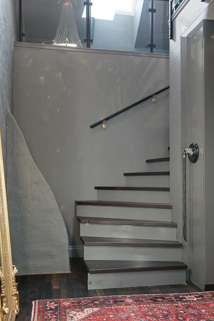 神秘魅力 | 瑞典哥特式顶层公寓设计-25