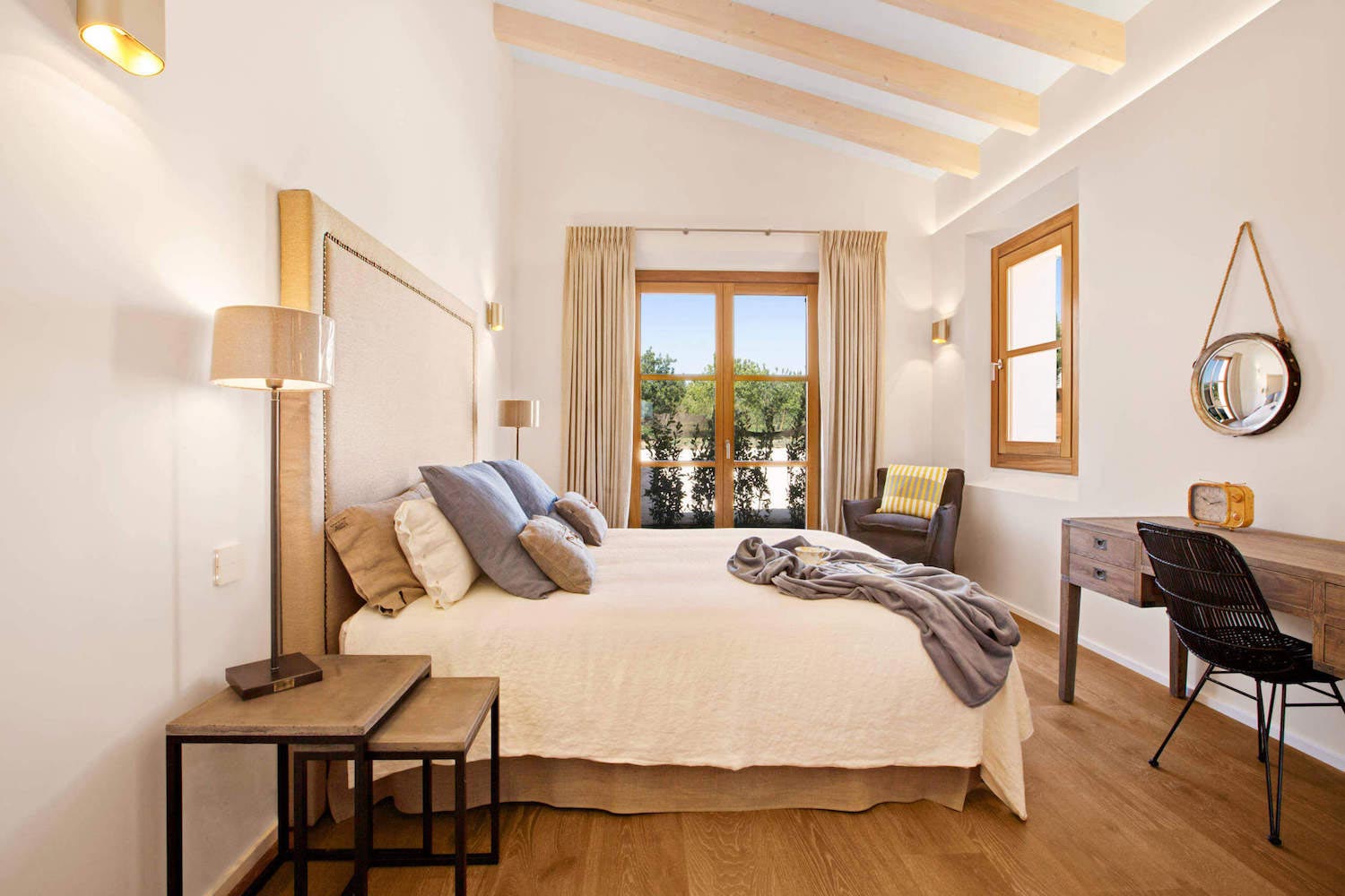 Ijover – Interiorismo designed a bright single story residence with a great feeling of openness   CAANdesign  Architecture and home design blog-10