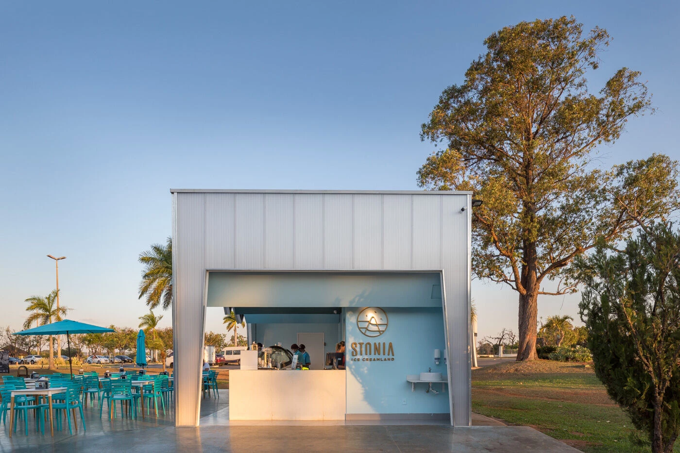 巴西 STONIA ICE CREAMLAND 餐厅丨mínimo arquitetura e design-24