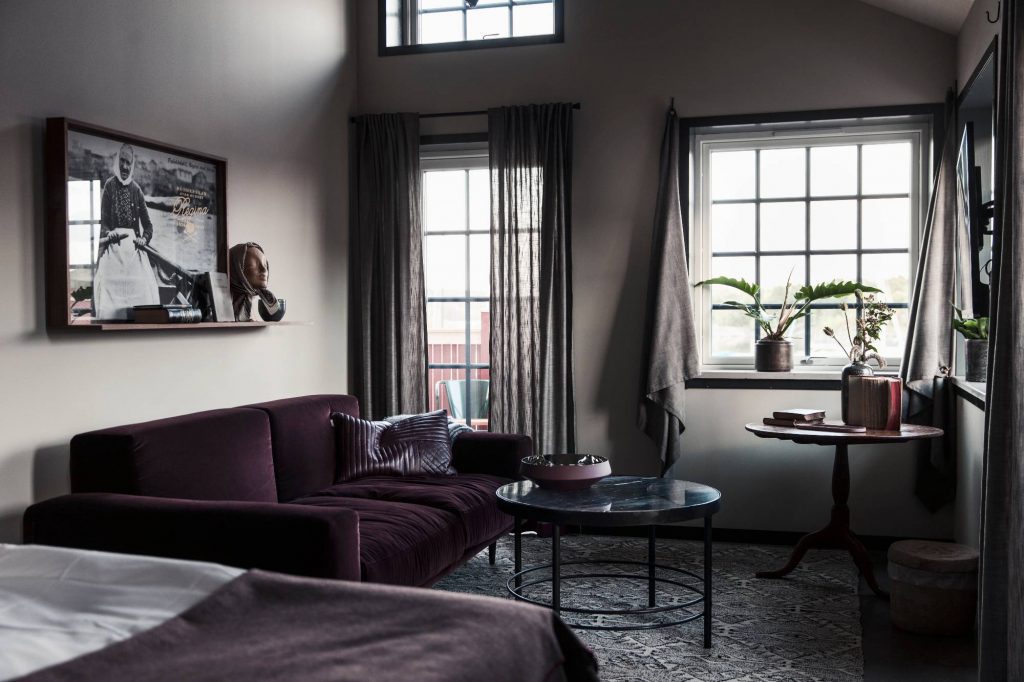 SLIPENS - Oddbirds-4