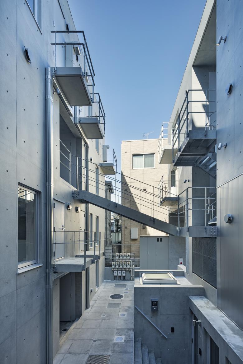 MMAAA / 三木達郎 + 本橋良介丨双葉町のアパートメント丨日本-8