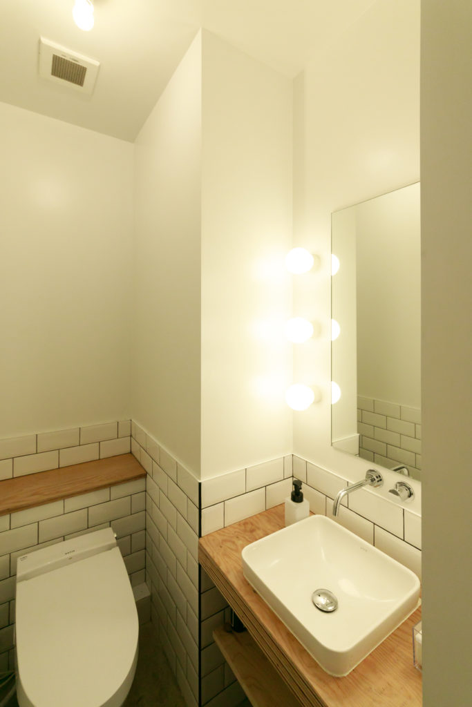 “間”を紡ぐ建築家の自邸自在に姿を変える空間が暖かなコミュニティを育む | Style of Life | 100%LiFE-7