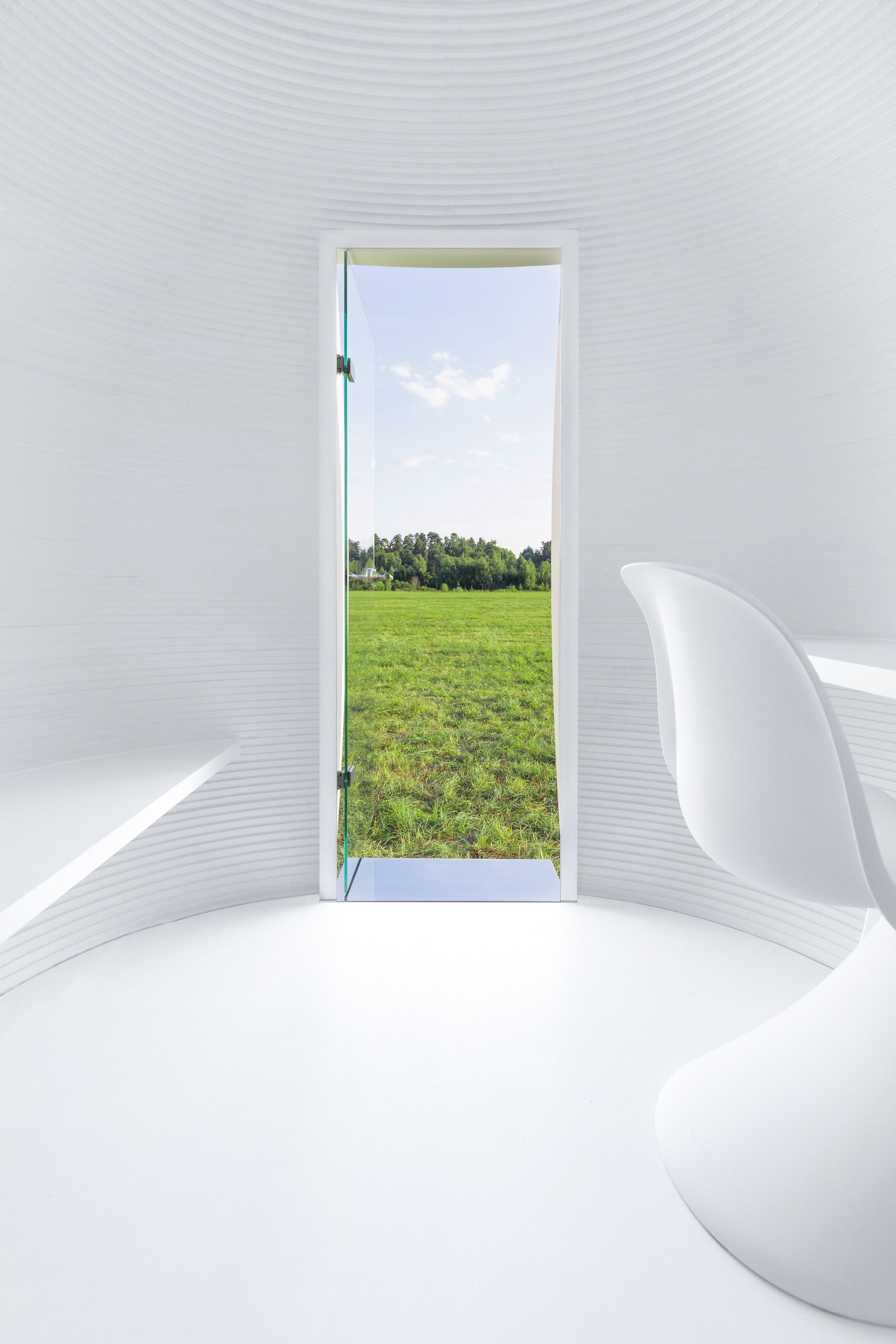 格里戈里·奥列霍夫设计的蛋形房屋丨雕塑家格里戈里·奥列霍夫-10