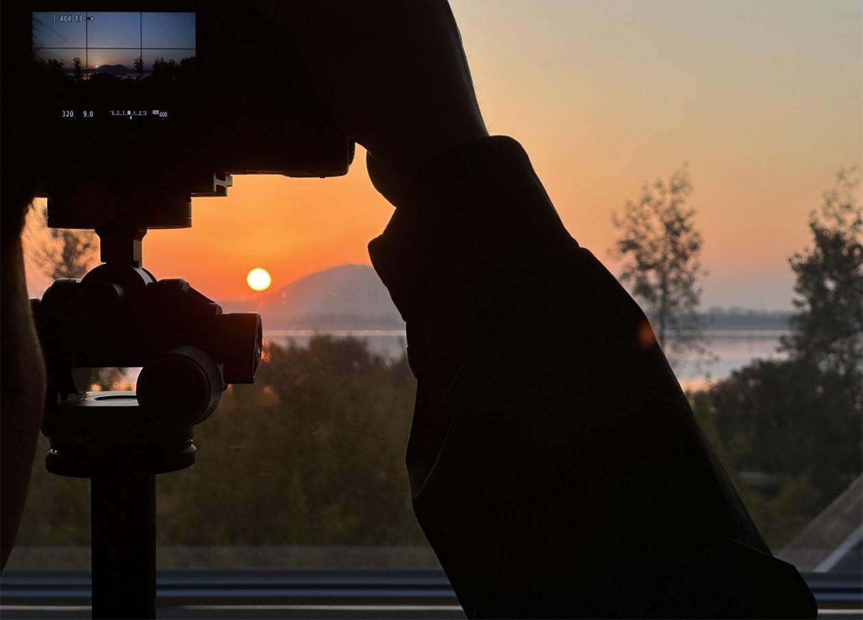 奇点设计林奇蕃 · 暖光木色-40