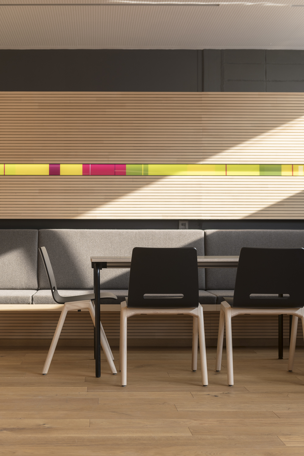 博尔扎诺展览中心现代改造-16