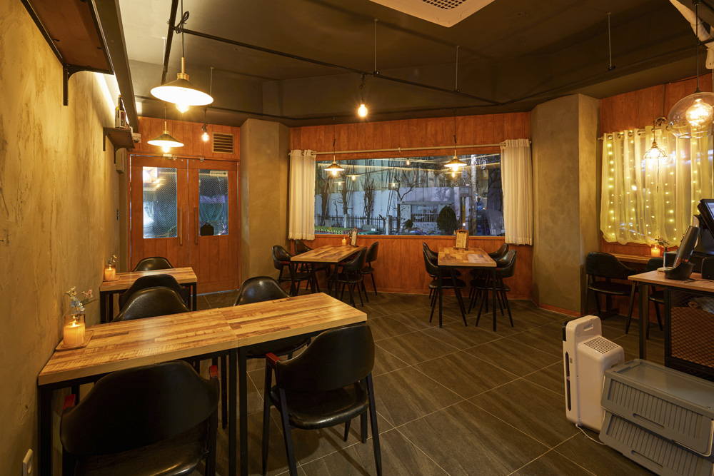 13 坪独立餐厅，打造复古温馨空间-3