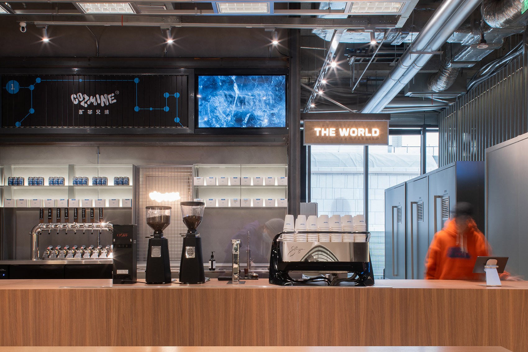 武汉 COZMINE 2·0 潮牌集合店丨中国武汉丨武汉外物文化设计有限公司-13