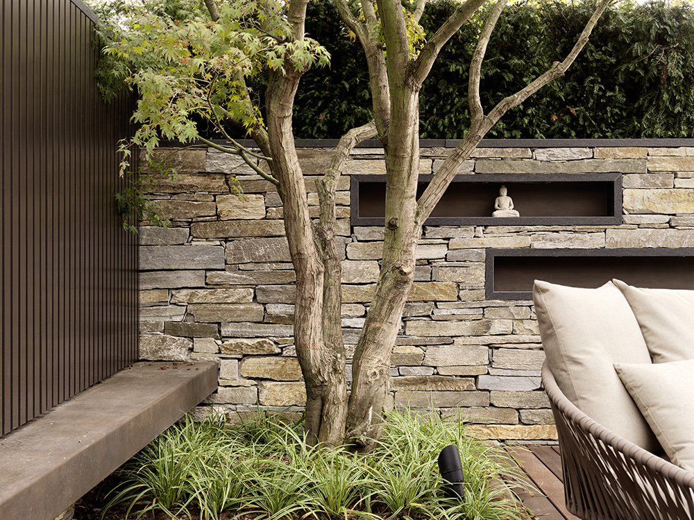 瑞士私密花园庭院-10