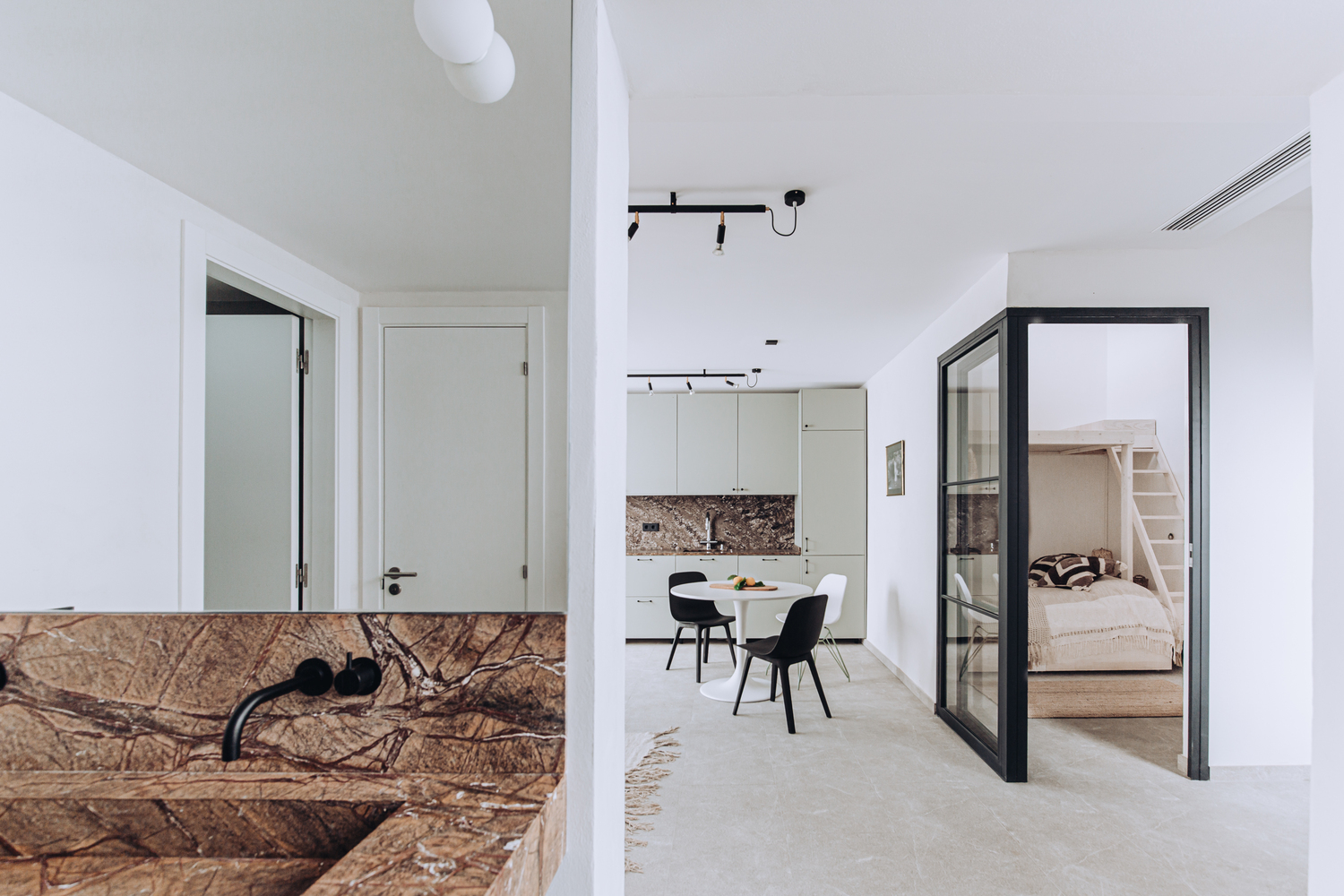 "PMA Studio 的 94 平米传统连排屋翻新设计"-12