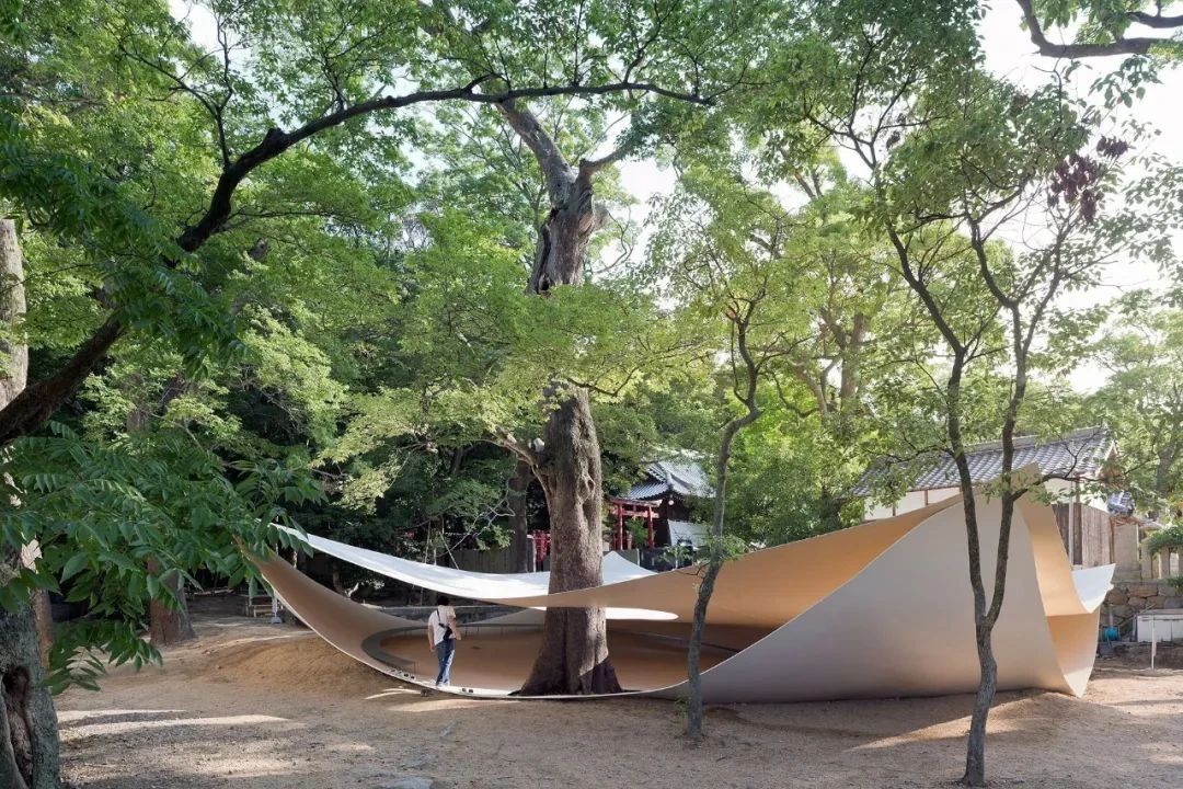 日本小豆岛上的“两张纸”儿童乐园丨日本香川丨西泽立卫建筑设计事务所-6