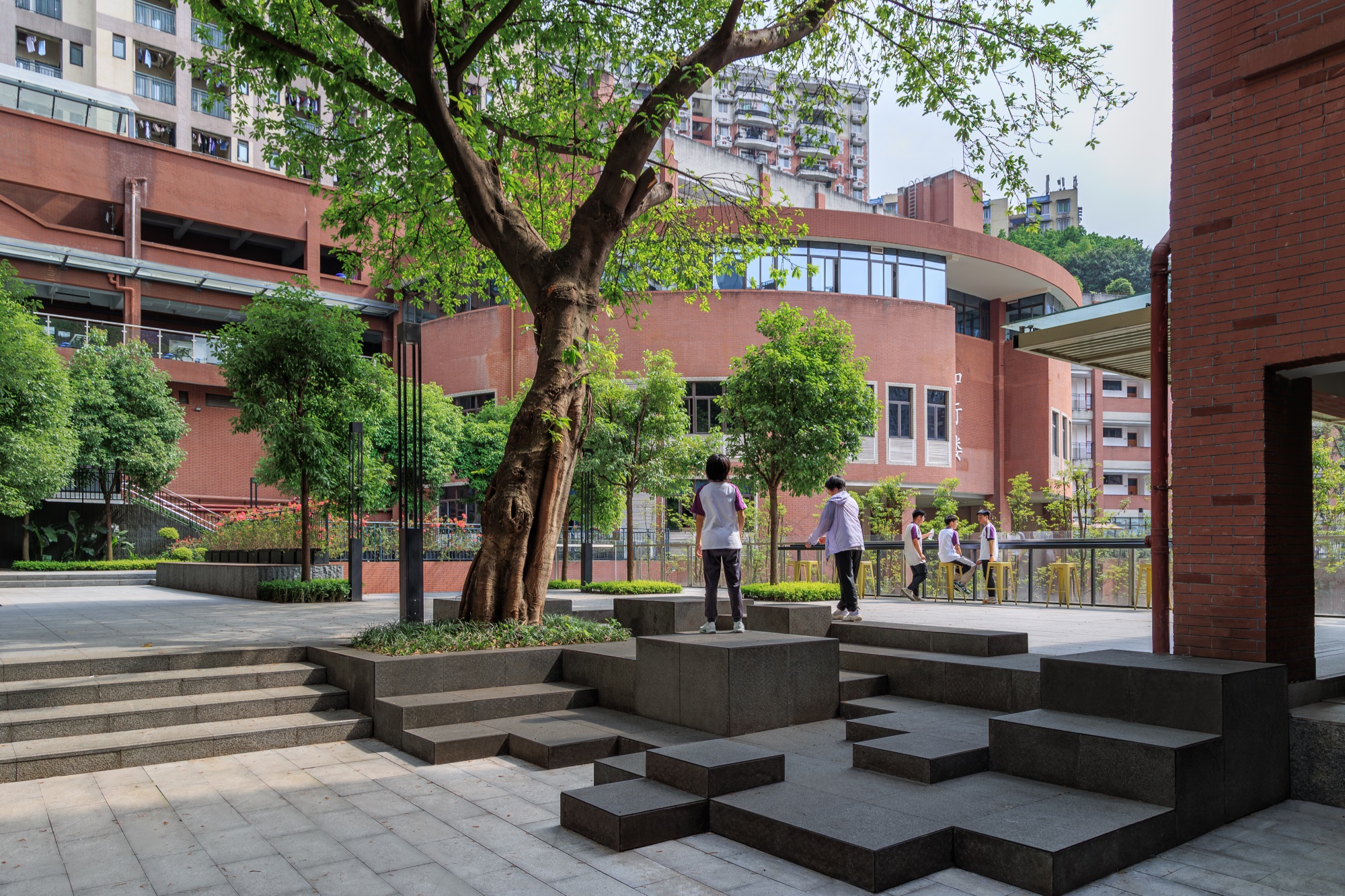 巴蜀中学张家花园校区景观改造丨中国重庆丨AF.d  奥凡设计（景观）,重庆市设计院城市建筑一院（建筑）-42