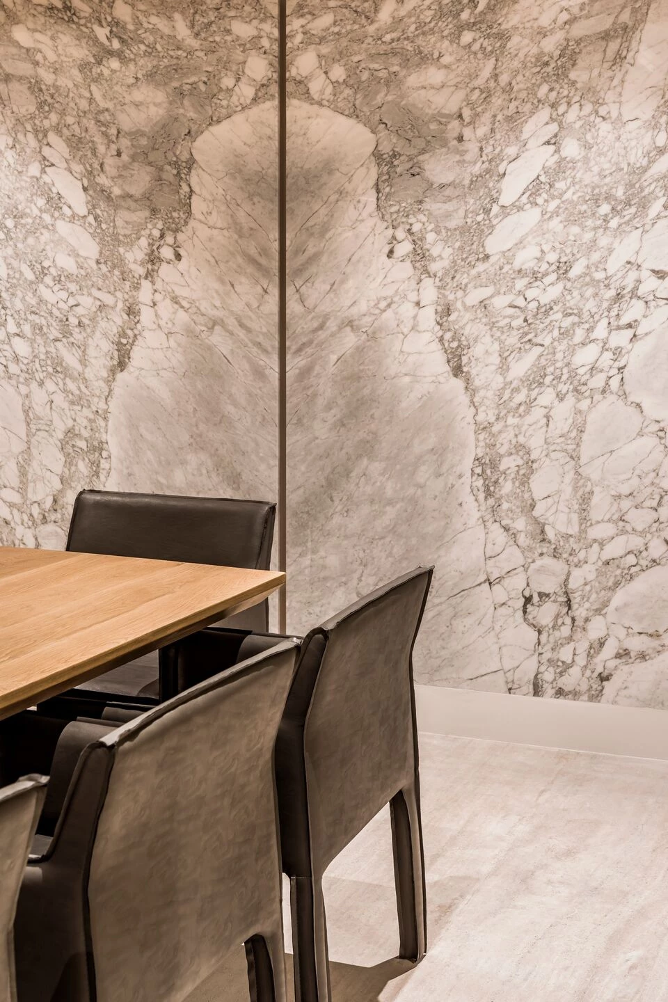 阿根廷 Quintana 公寓 | 简约空间中的精致细节-28