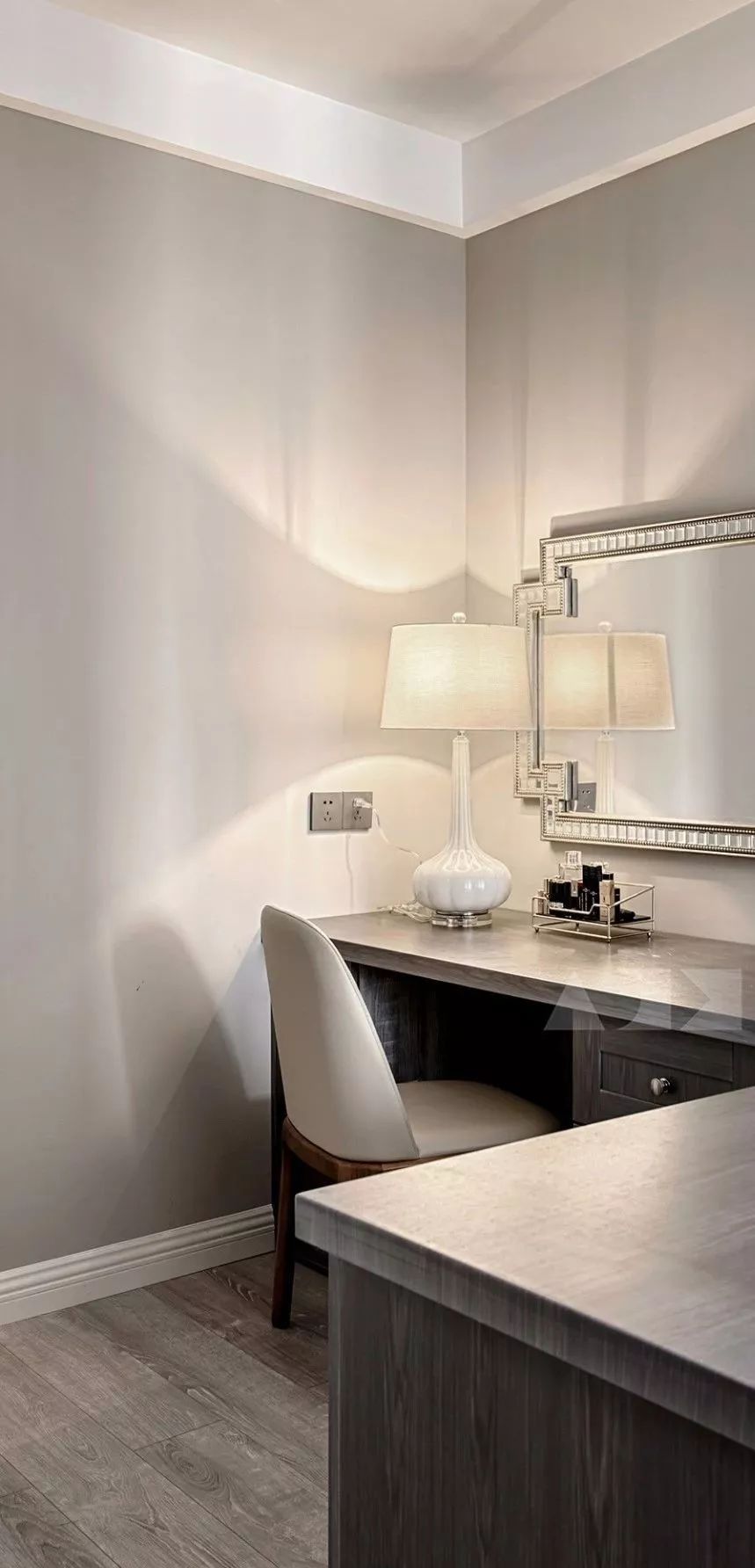 110平现代轻奢三居-28