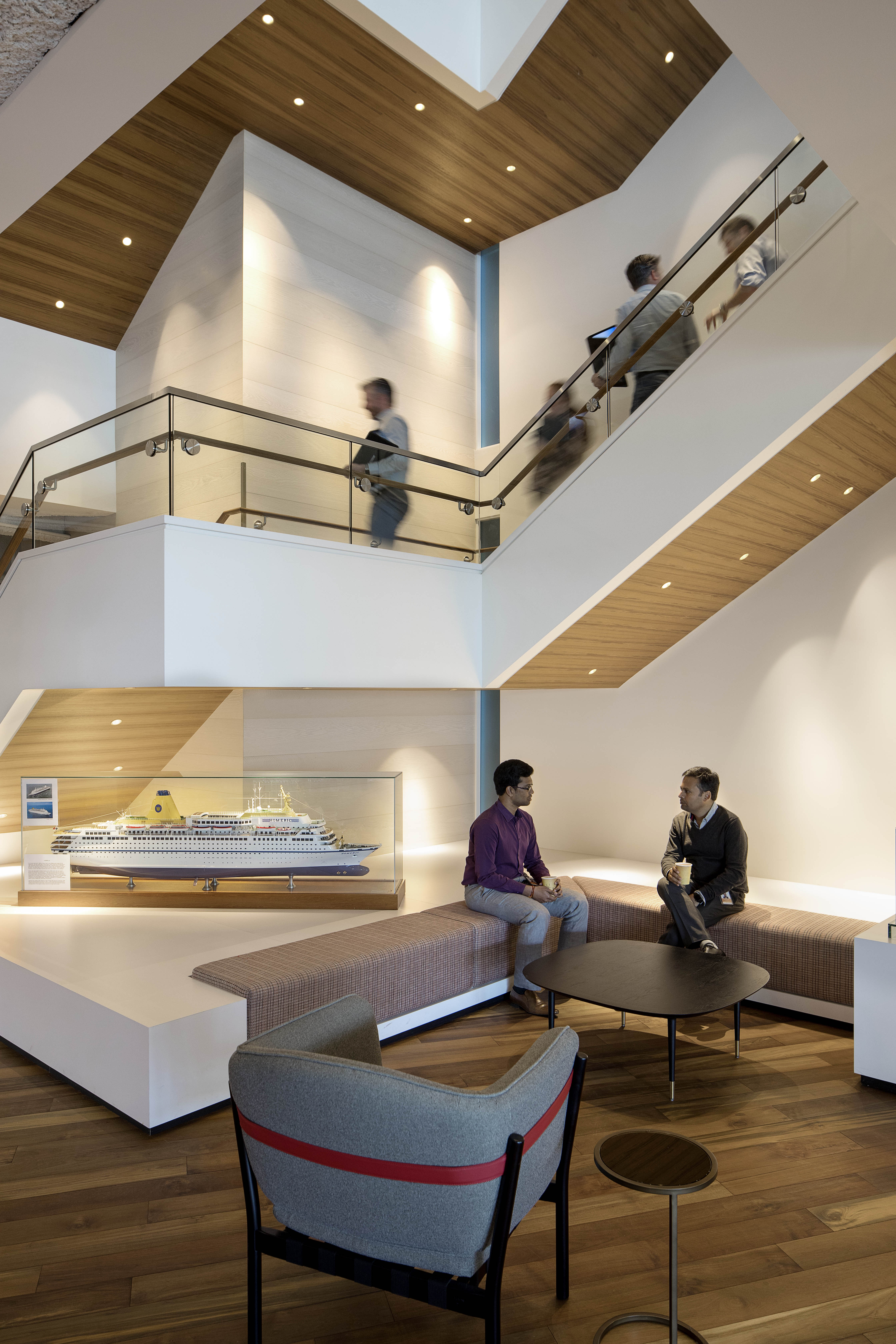 holland america group hq-20