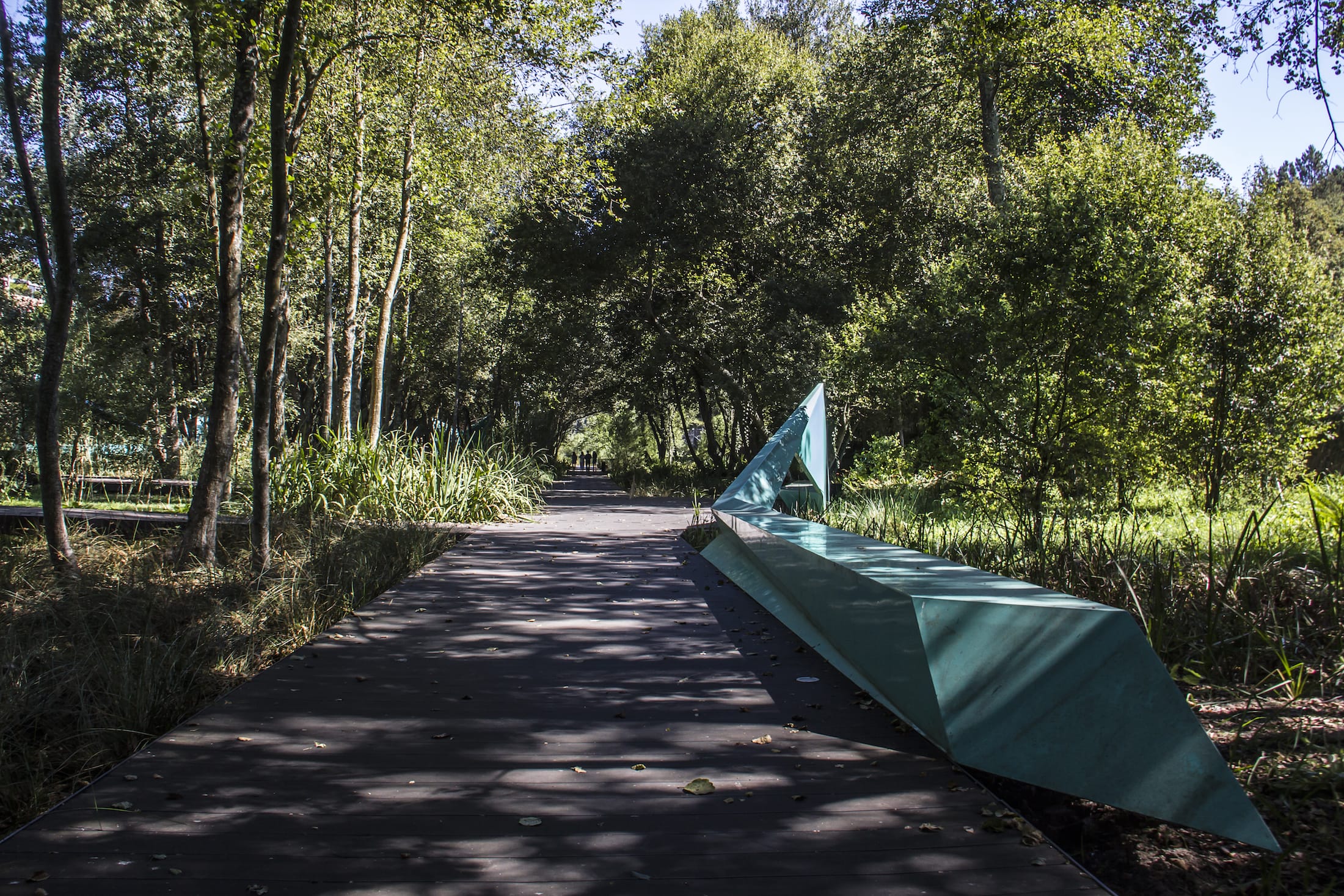 森林里的蓝色折纸公园丨葡萄牙波尔图丨Oh!Land studio-6