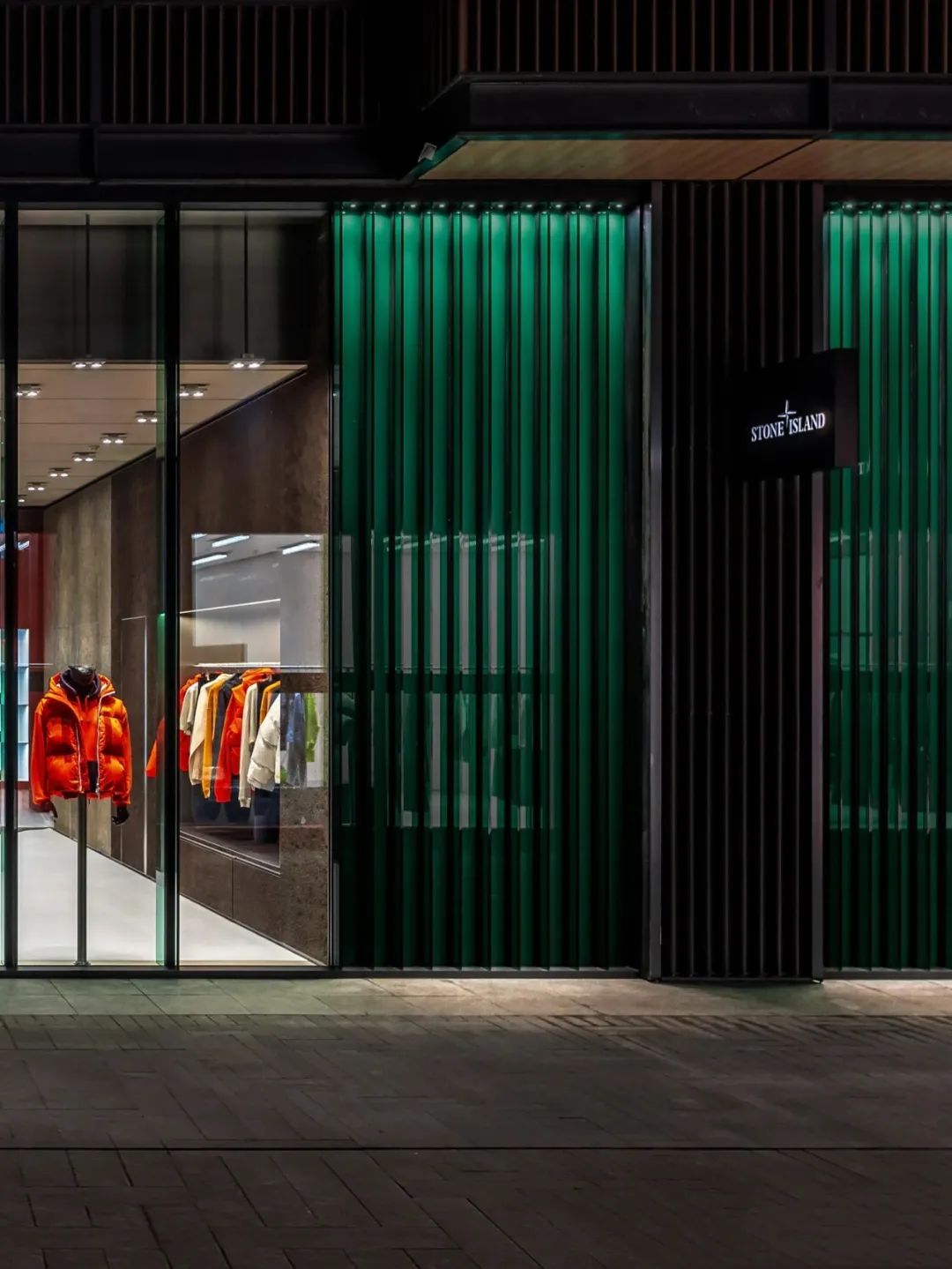 Stone Island 成都太古里旗舰店丨中国成都丨OMA,AMO-11