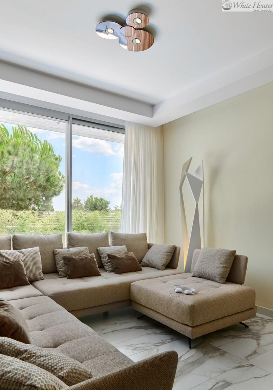 Modern Single-Family Villa with an Astonishing Sea View to the Mediterranean Sea-15