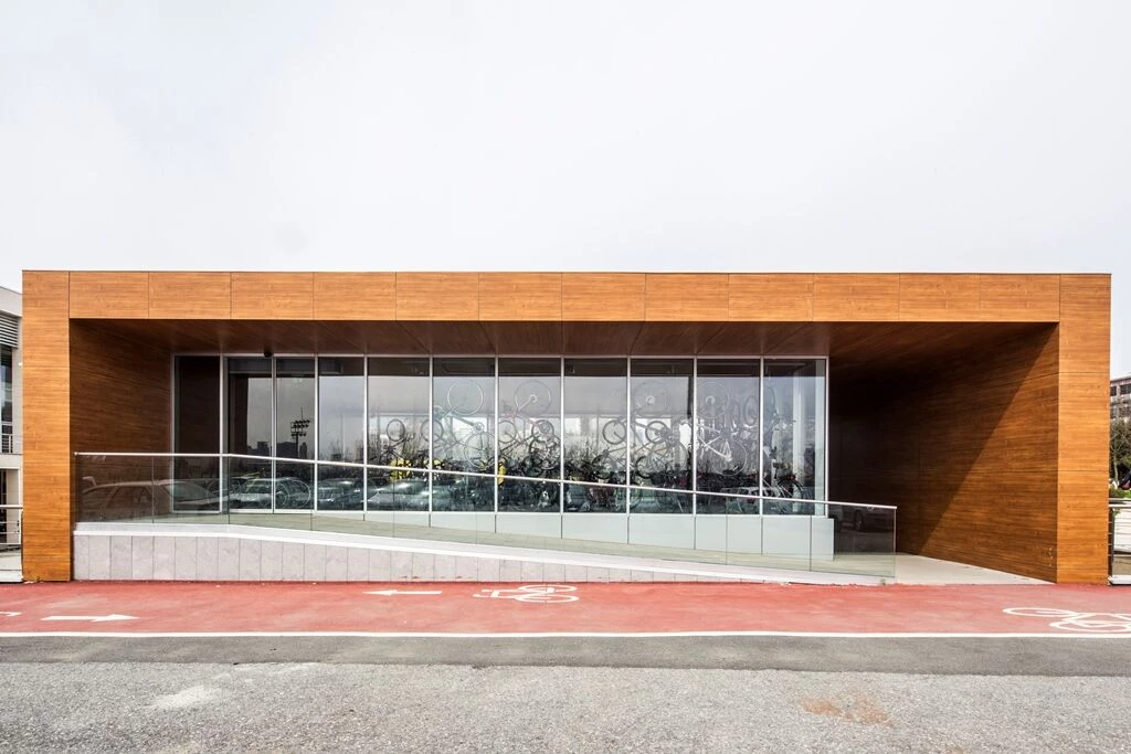 绿色校园规划中的自行车之家-15