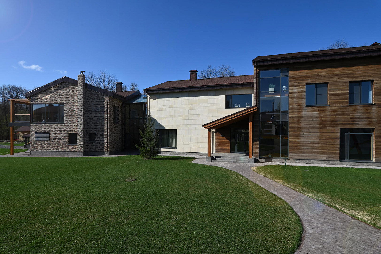 Private Villa by PROJECT architectural bureau-26