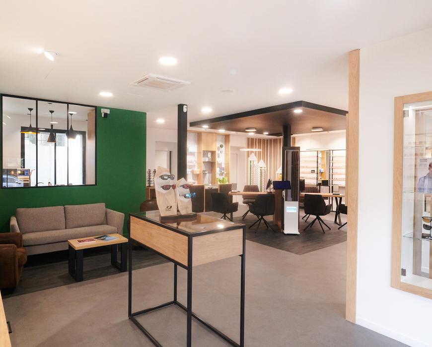 Les Binocles Bauloises眼镜店工业风改造丨JBCC-26