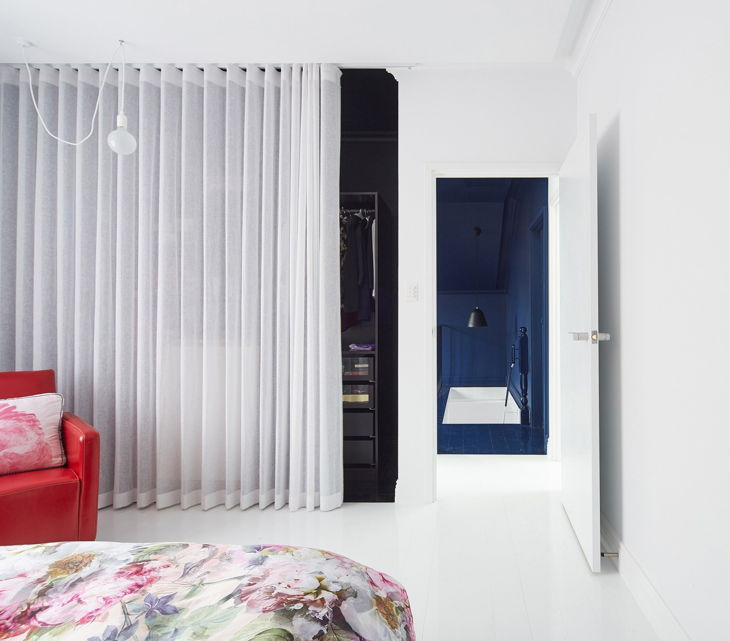 Simon Pendal 运用多样的色彩改造 NORTH PERTH别墅-16