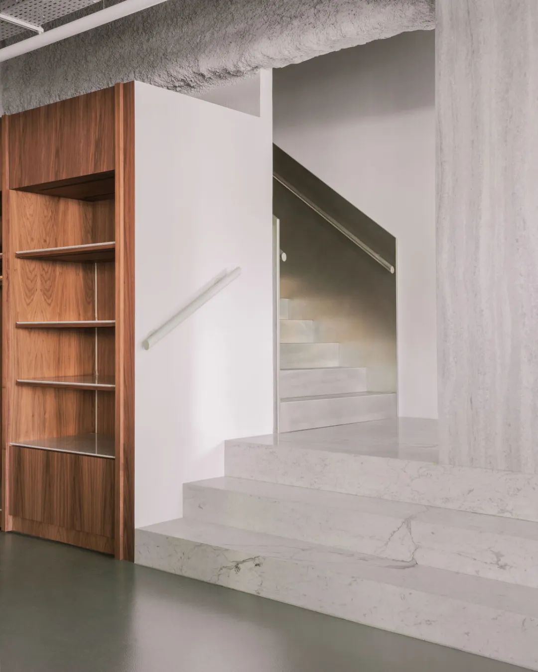 Luca Faloni Paris，法国巴黎-8