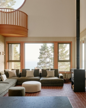 大羊圈屋丨加拿大丨L. McComber