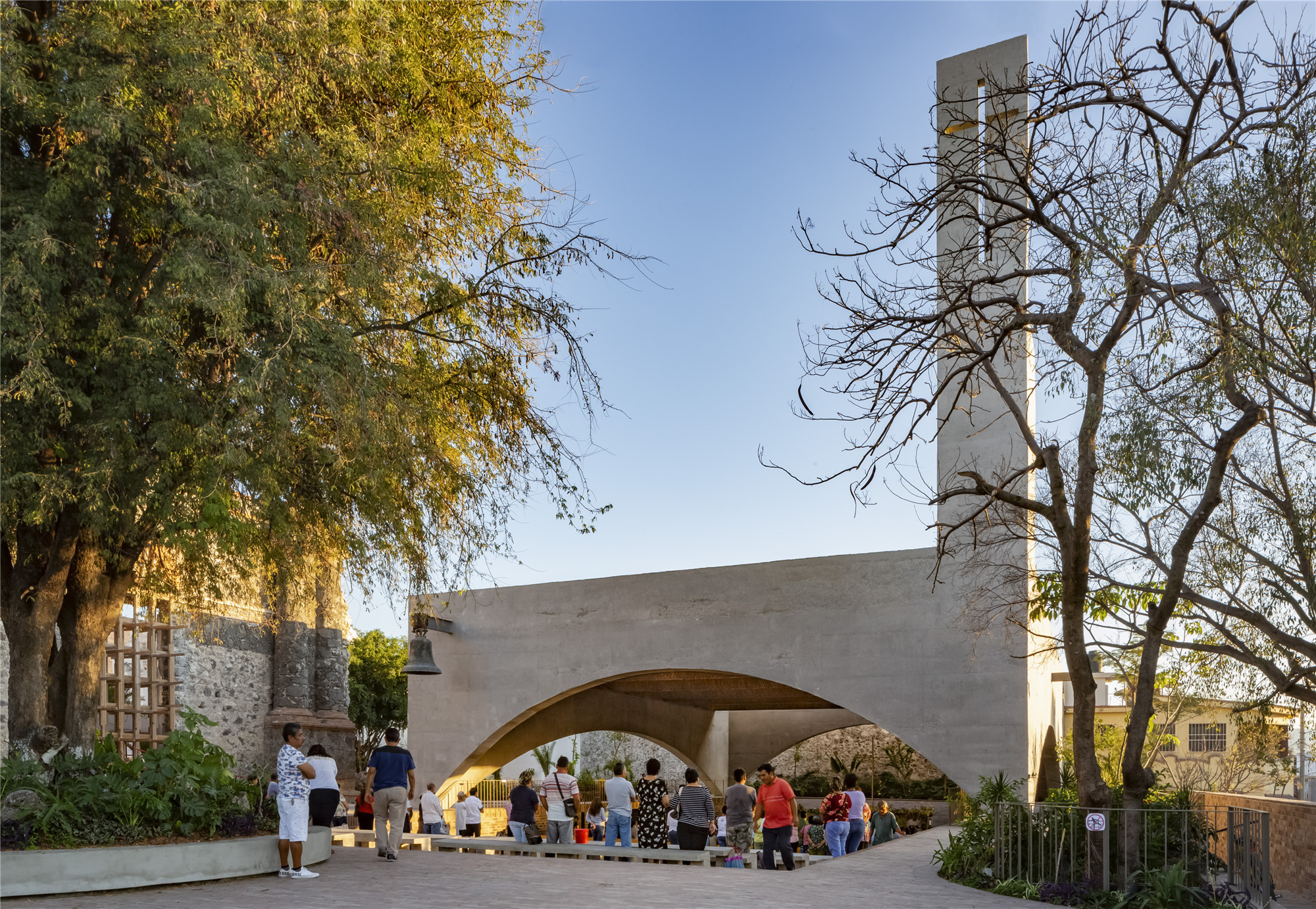 图拉圣堂:围合中的开放丨墨西哥-14