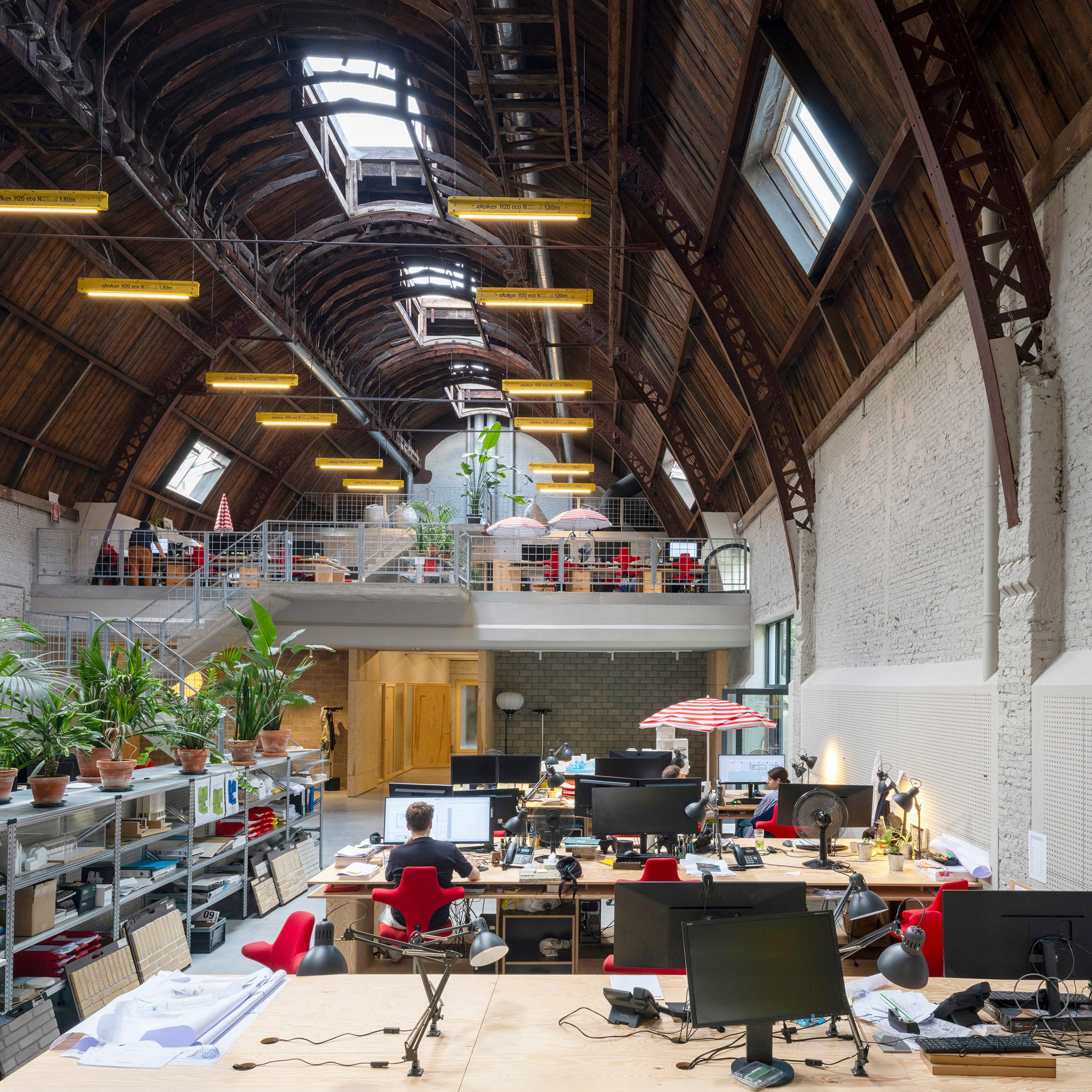 比利时14家建筑工作室室内拍摄项目-11