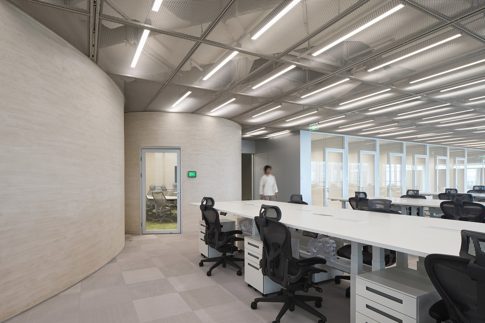 梯度与适度·陆家嘴某资产管理公司室内设计丨中国上海丨HCCH合尘建筑-76