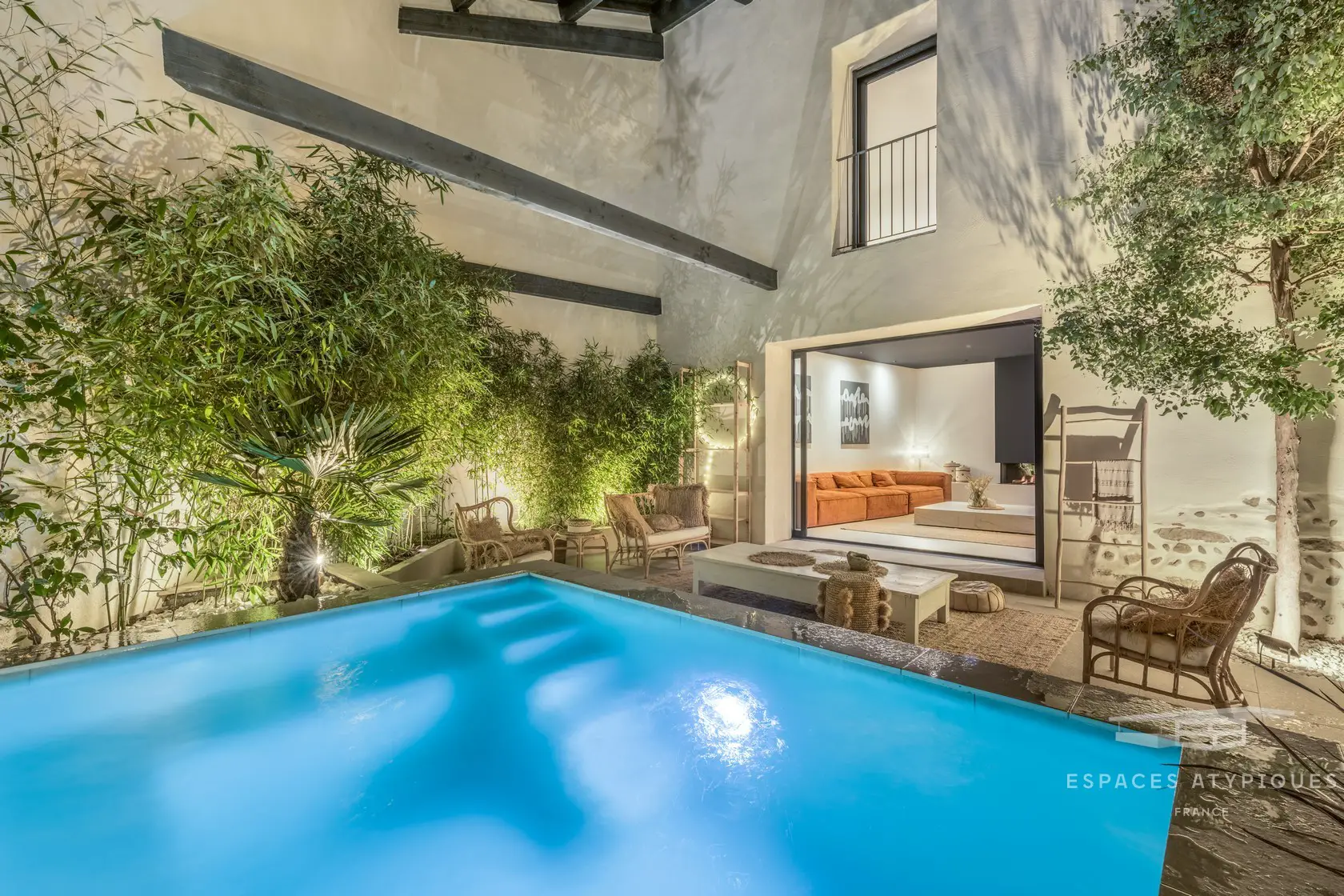 现代风农场别墅 | 传统与创新的完美融合-18