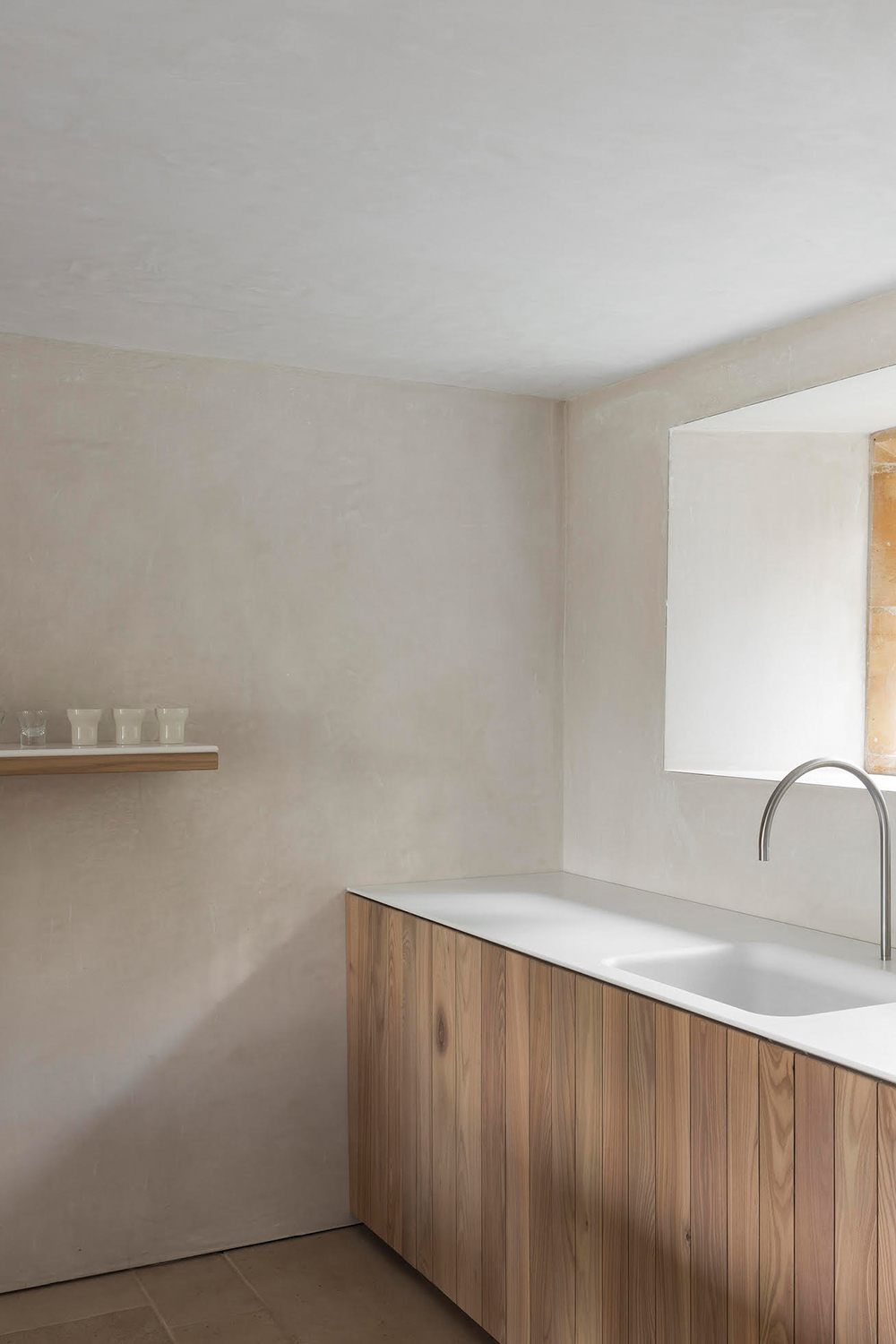 极简大师 John Pawson 的家 | 50 米跨度的空间设计-17