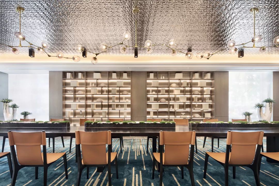 重庆华宇城营销中心：在水一方，瞭望人文风华  六艺源设计-19