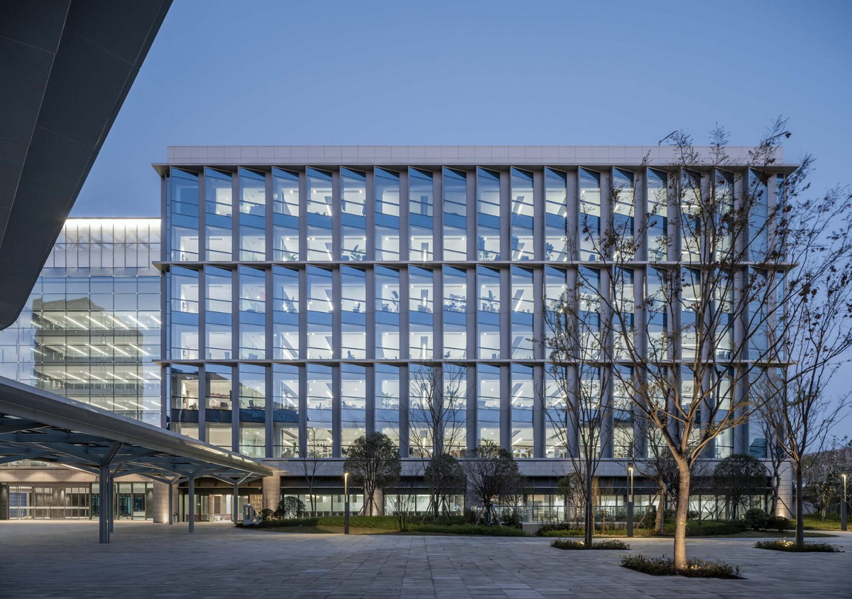 成都海康威视科技园丨中国成都丨华东建筑设计研究院-38