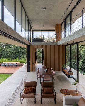 西尔维斯特宅邸丨巴西丨Conrado Ceravolo Arquitetos