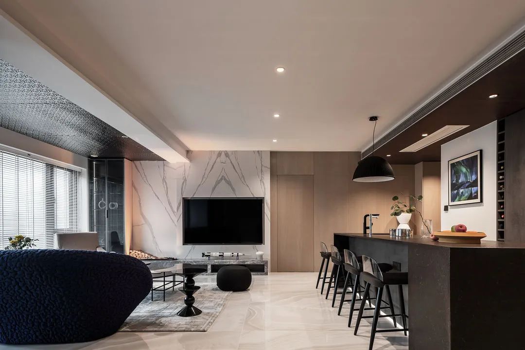 现代温馨与浪漫的居住空间-4