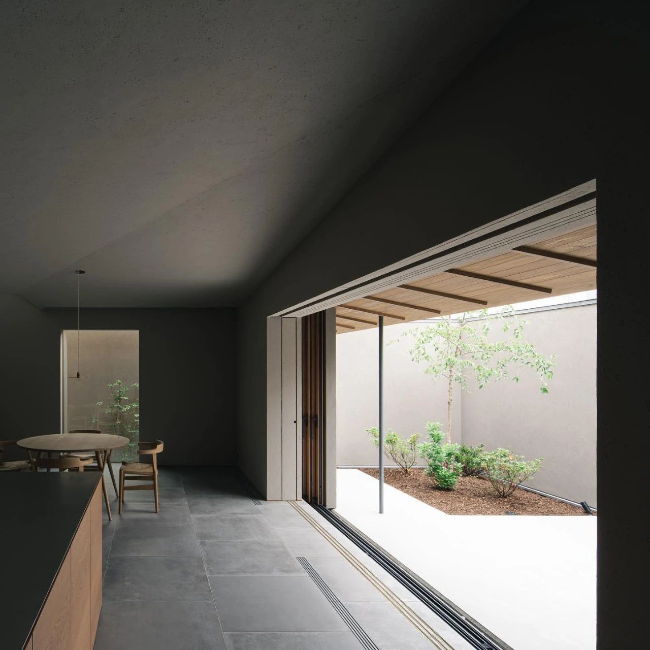 静谧住宅 · 日本美学的感官体验丨Fukayama architects-23