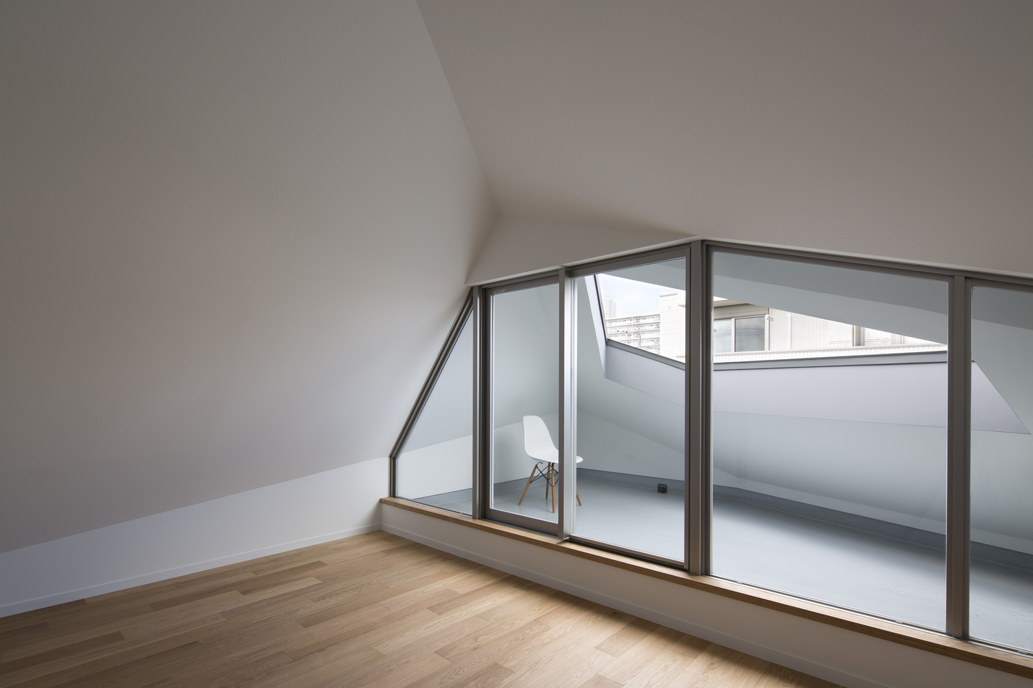 东京郊区 U 型住宅,传统与现代的完美融合-39