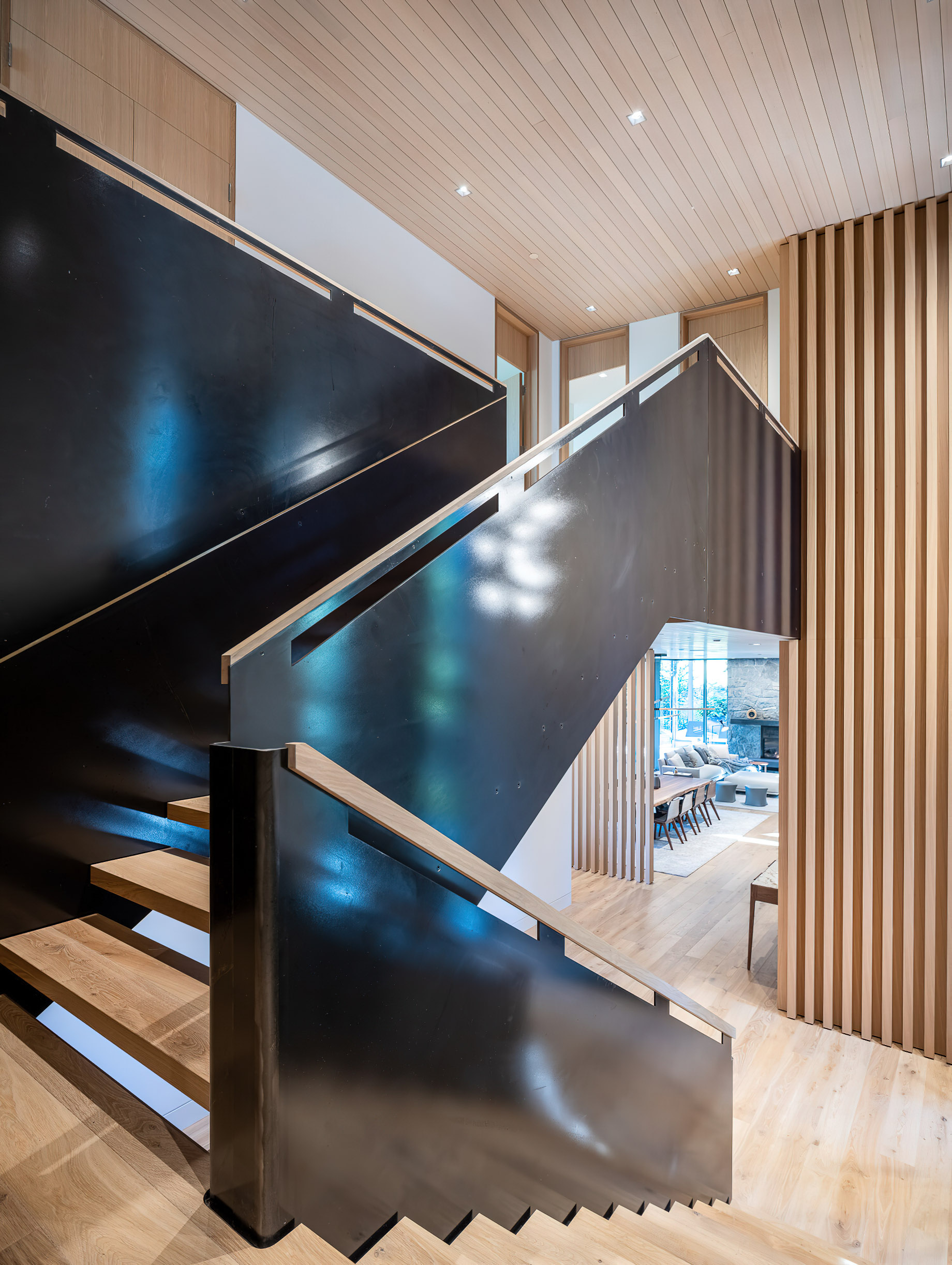 Trail’s Edge 宫殿式豪华滑雪小屋住宅丨加拿大丨Openspace Architecture-23