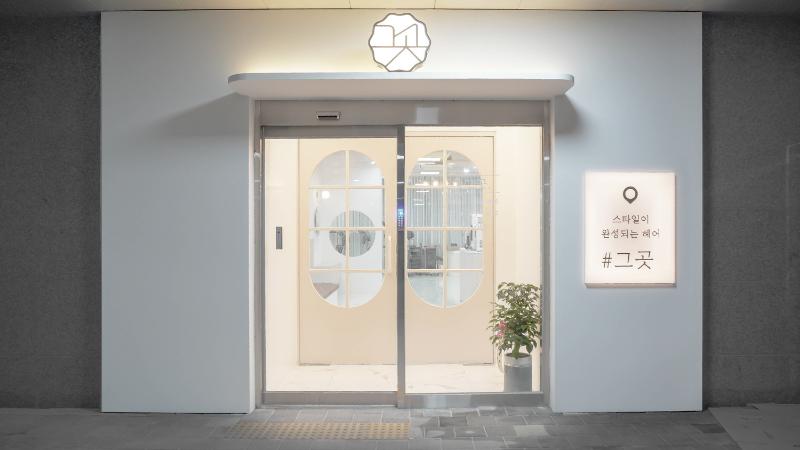 30 平简约美容室设计，展现极简美学魅力-2