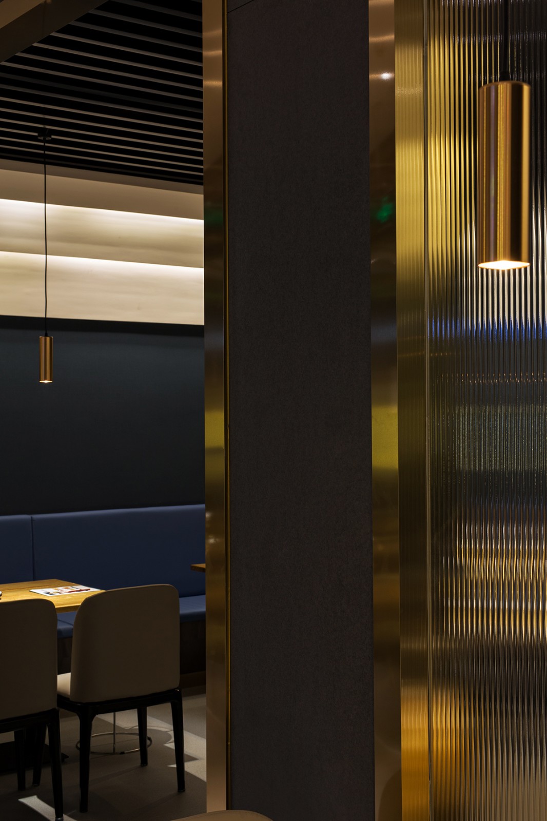 武汉我爱鱼头湘味小馆-10