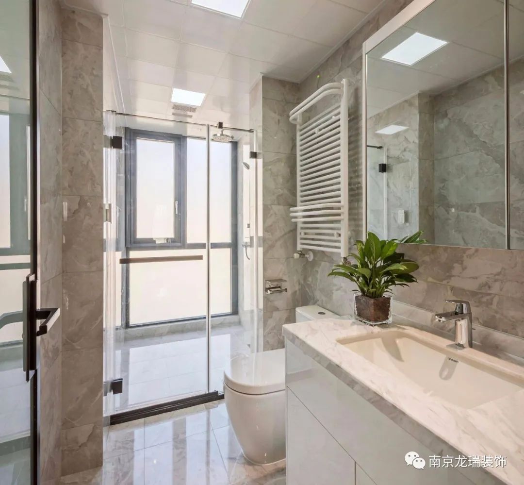 卫生间设计四大要素 | 空间规划、收纳、色彩、氛围-78