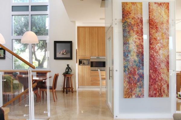 My Houzz: Fresh Start for an Art Collector in Tel Aviv  -  Decor Ideas-2