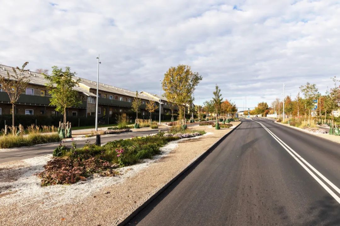 创意街区设计 | 打造人性化公共空间-55